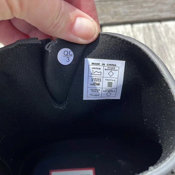 Hunter Sz 7 Black Refined Stud Biker Rubber Rain Bootie Ankle Boots - Picture 13 of 15